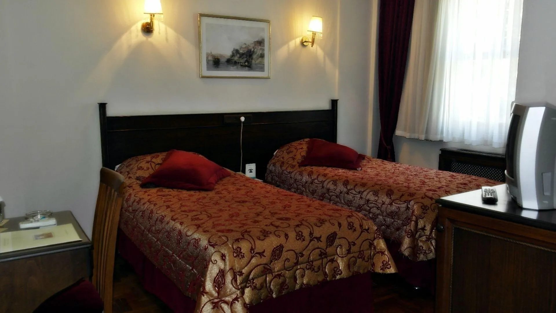 ***  Turquhouse Hotel İstanbul Türkiye