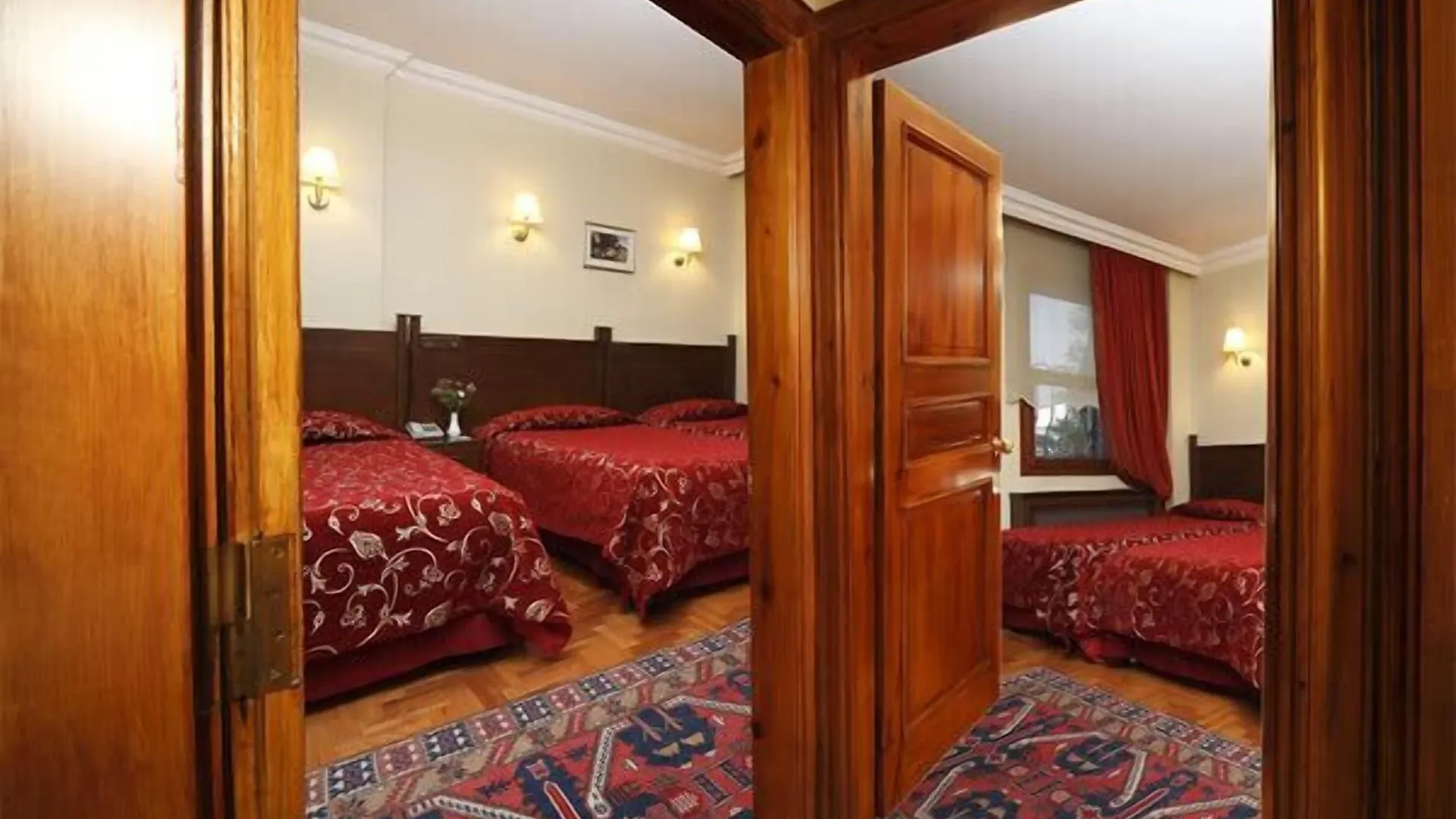 Turquhouse Hotel Istanbul