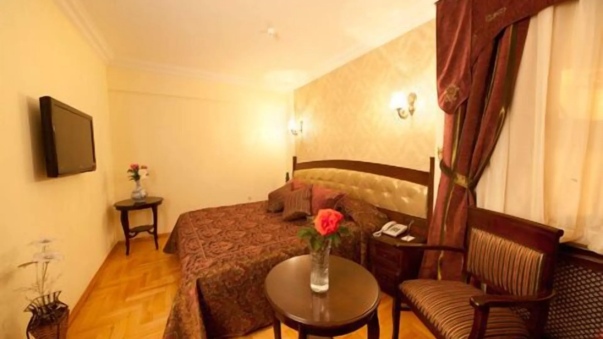 Turquhouse Hotel Istanbul