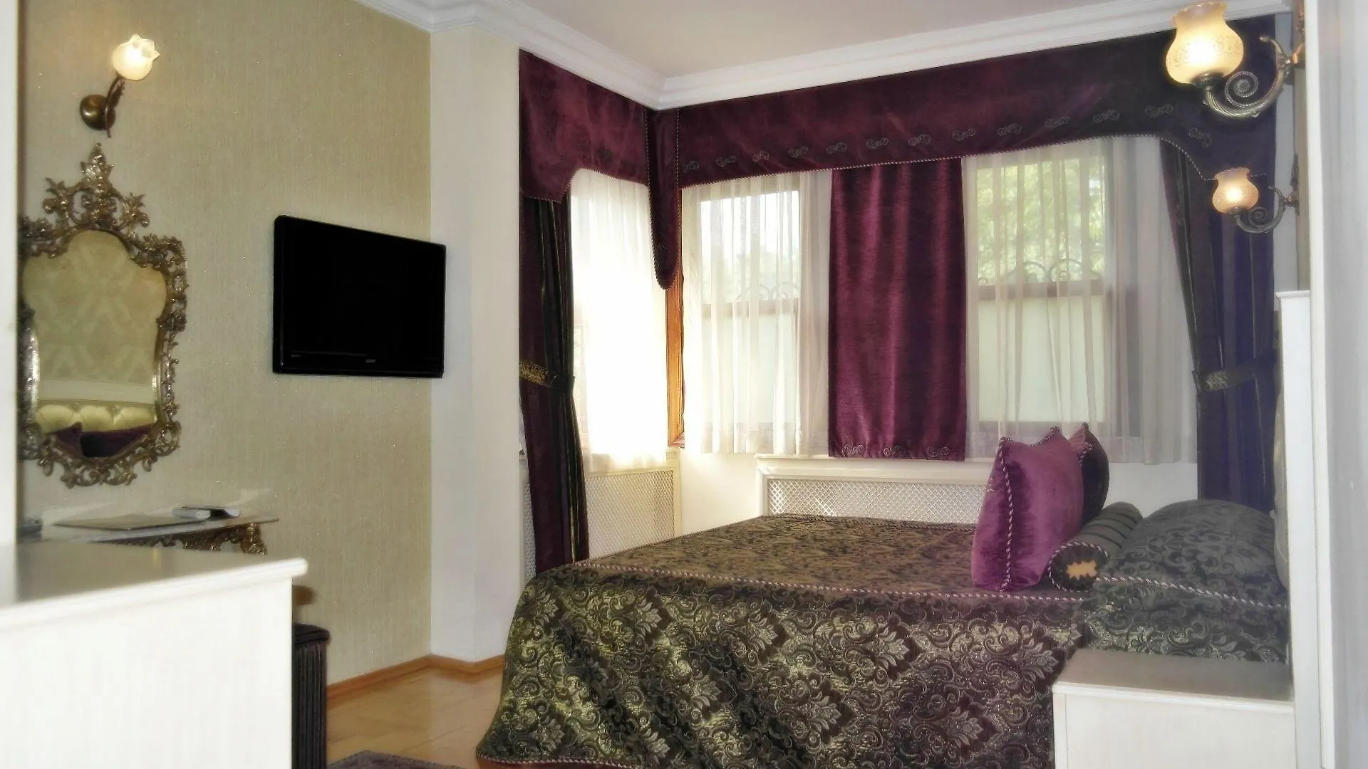 Turquhouse Hotel Istanbul 3*,