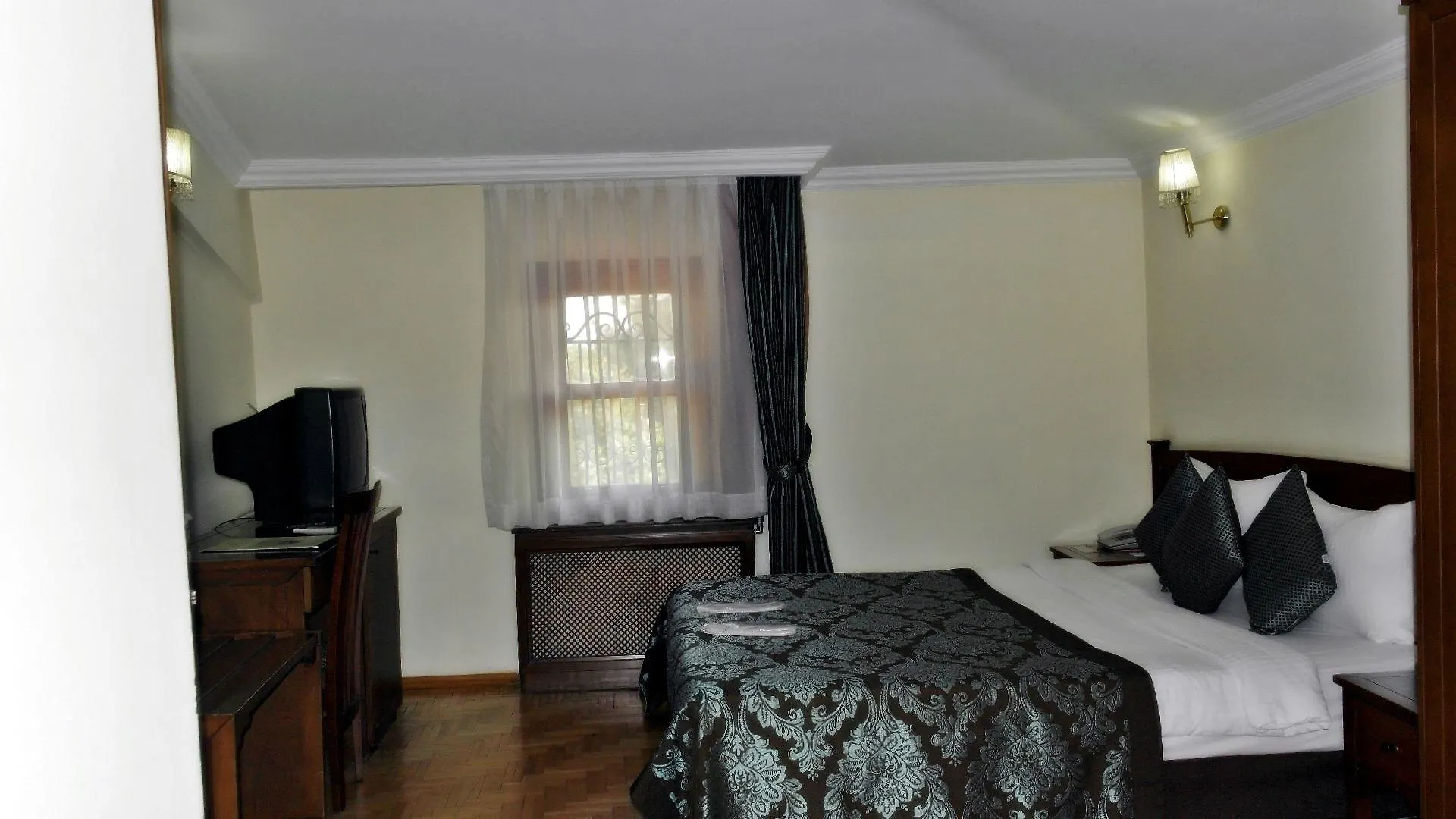 Turquhouse Hotel Istanbul